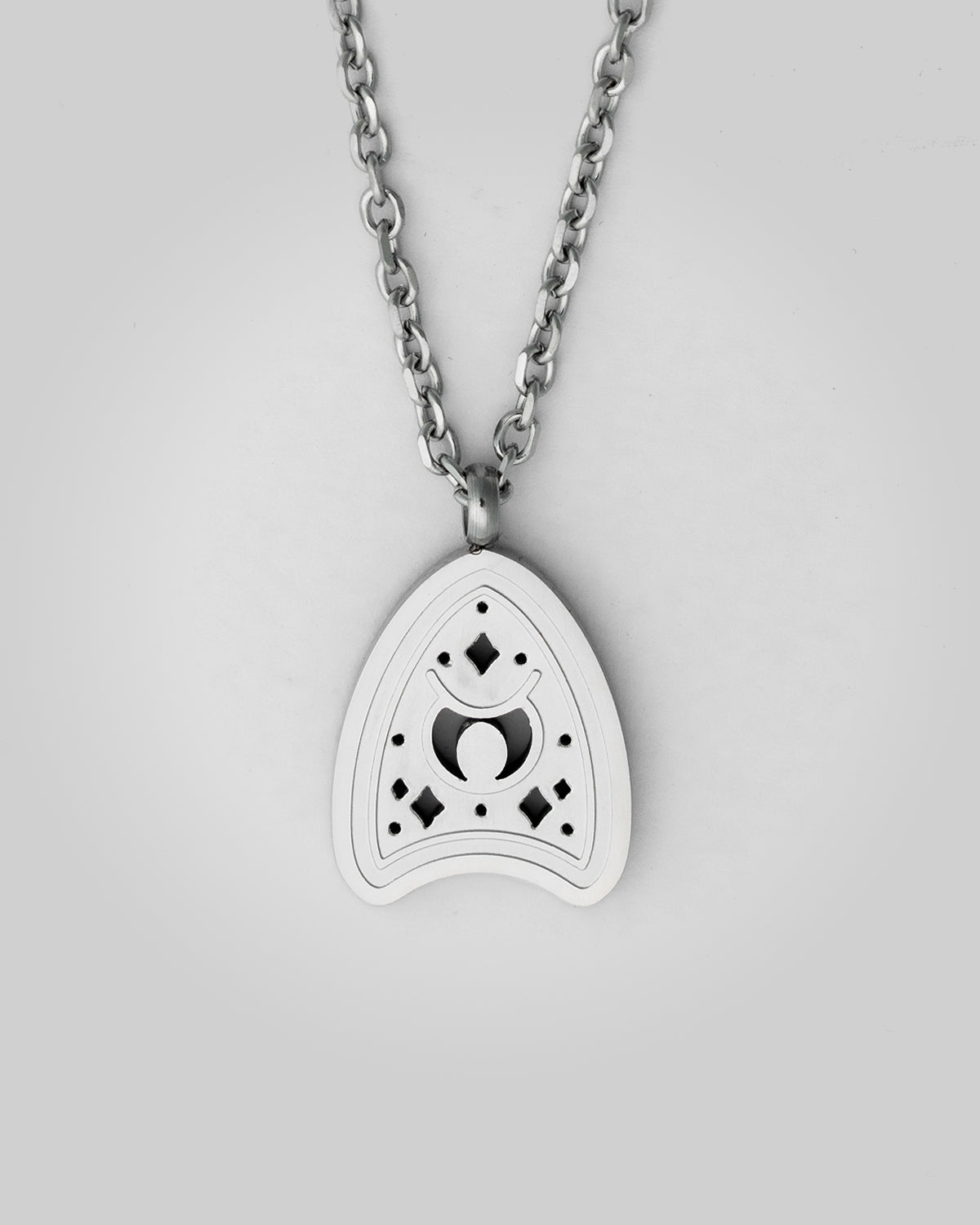 The Seance Pendant