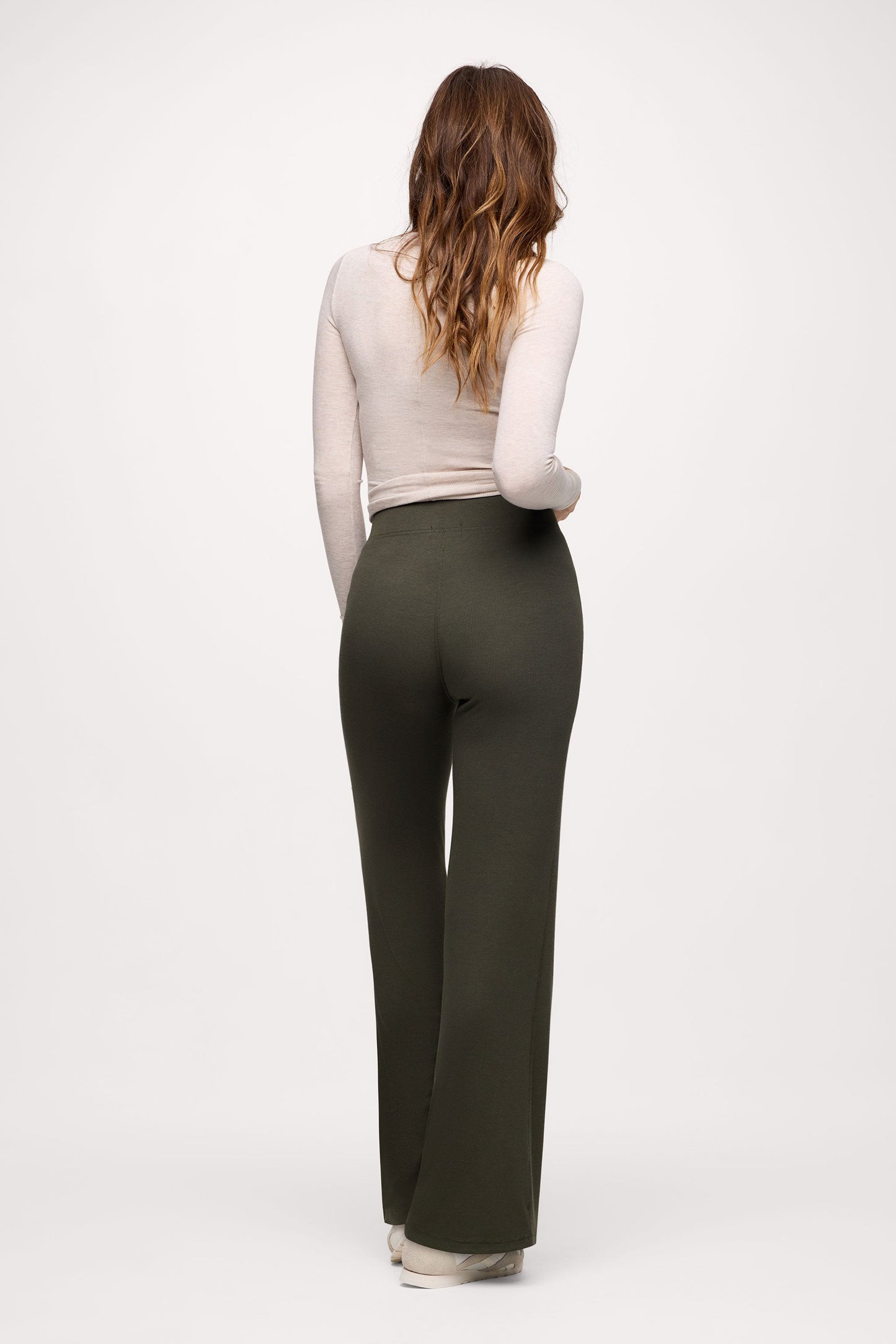 Slinky Rib Streamline Pant | Darkest Olive