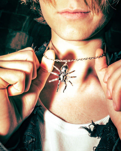 The Weaver Chain