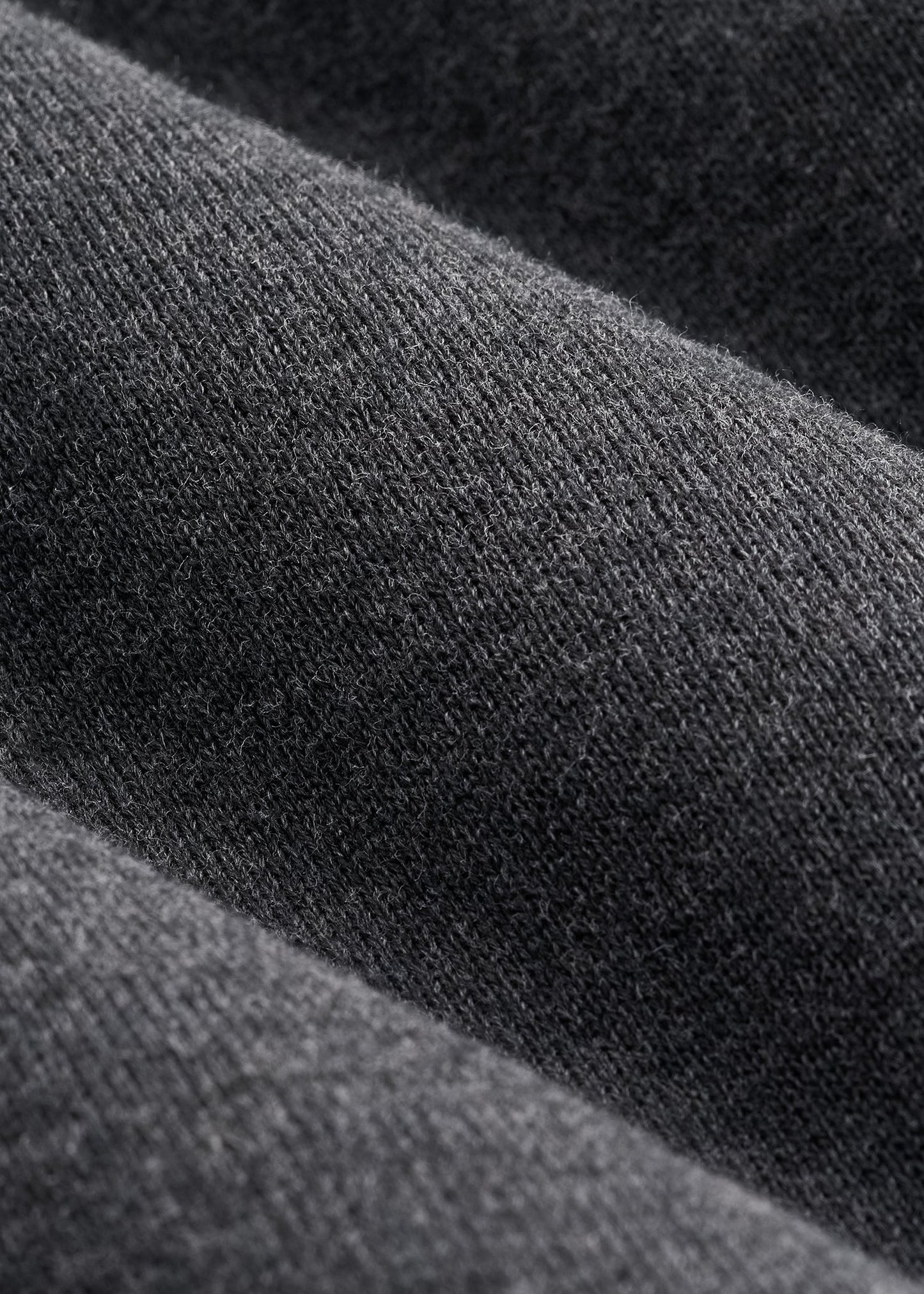 Everyday Crewneck Sweater for Tall Men in Charcoal Mix