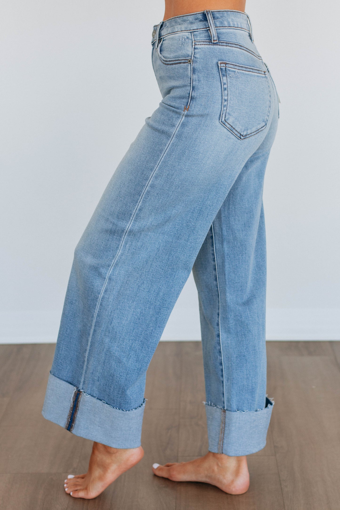 Nori Hidden Jeans - Carefree