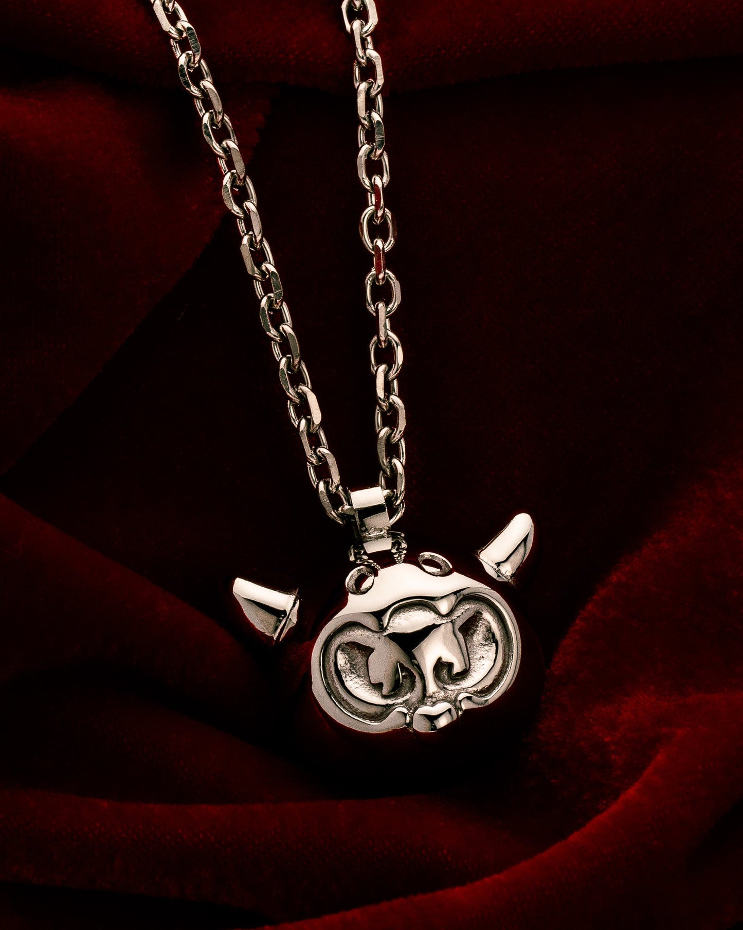 The Dark Mage Chain