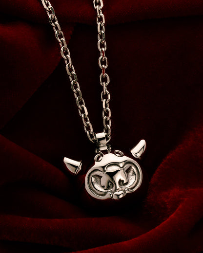 The Dark Mage Chain