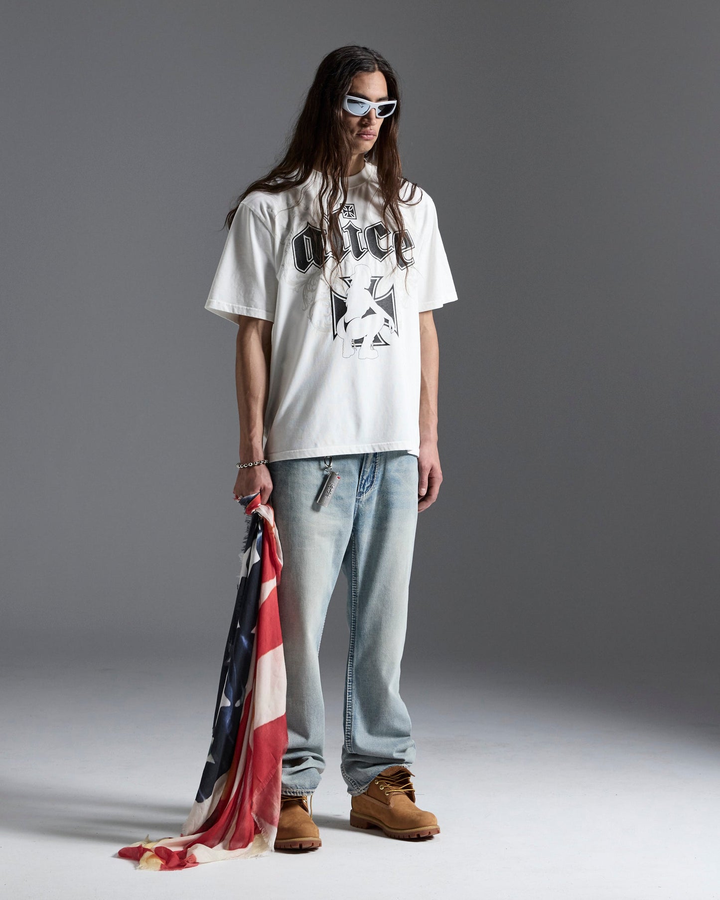 KSUBI X ALICE HOLLYWOOD GRAPHIC TEE WHITE