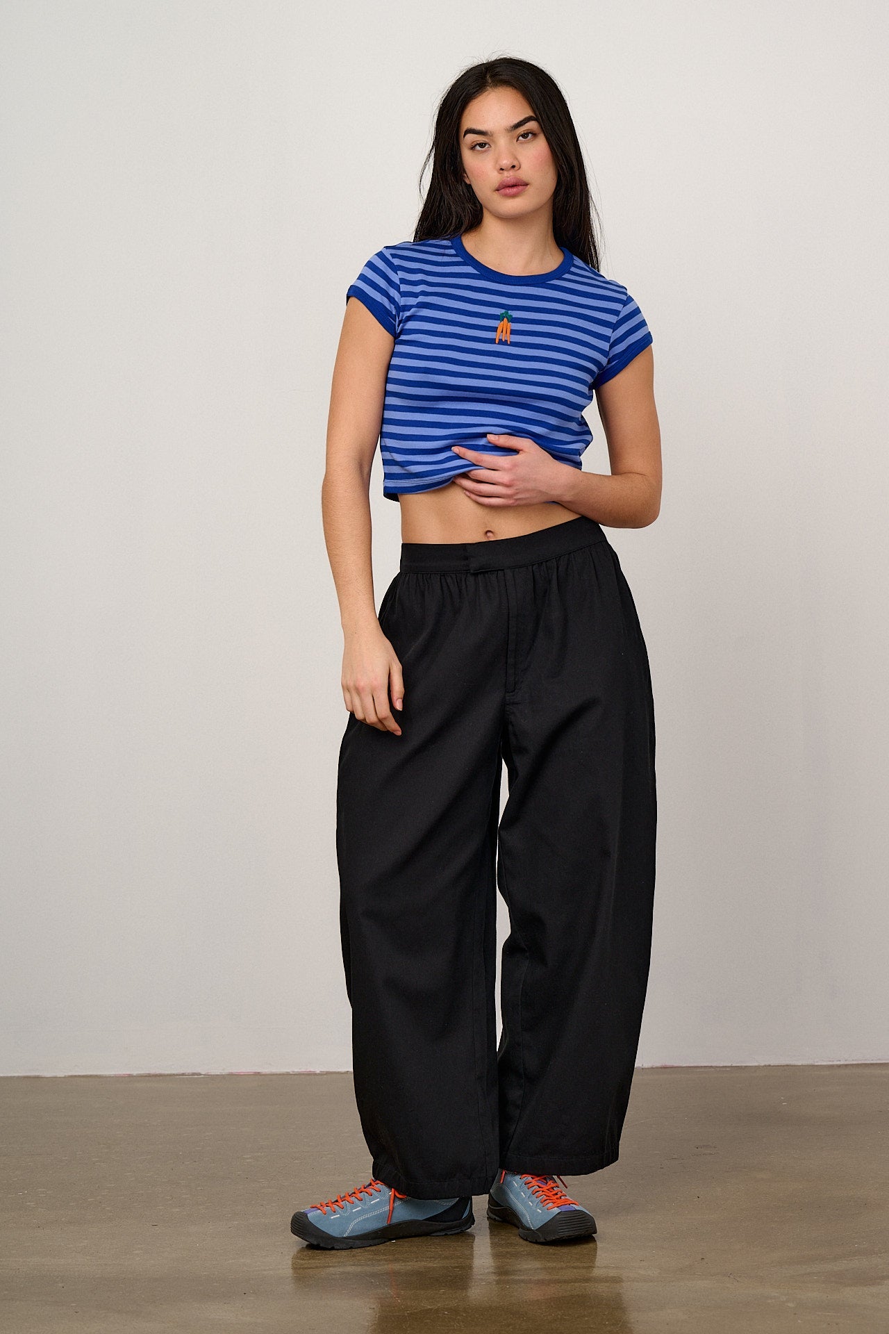 Fenn - Cotton Baby Tee in Navy Carrot Stripe
