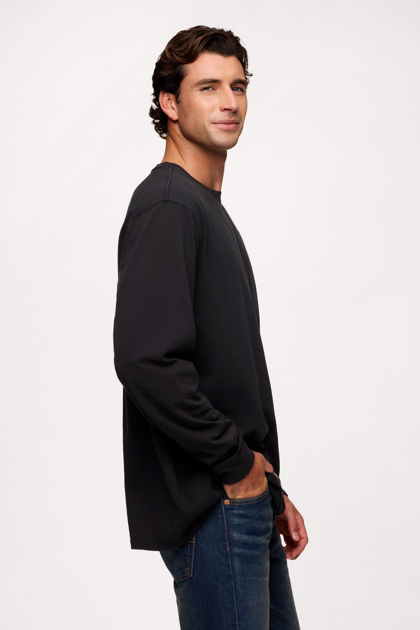 Vintage Cotton Men's Long Sleeve Everyday T-Shirt | Black