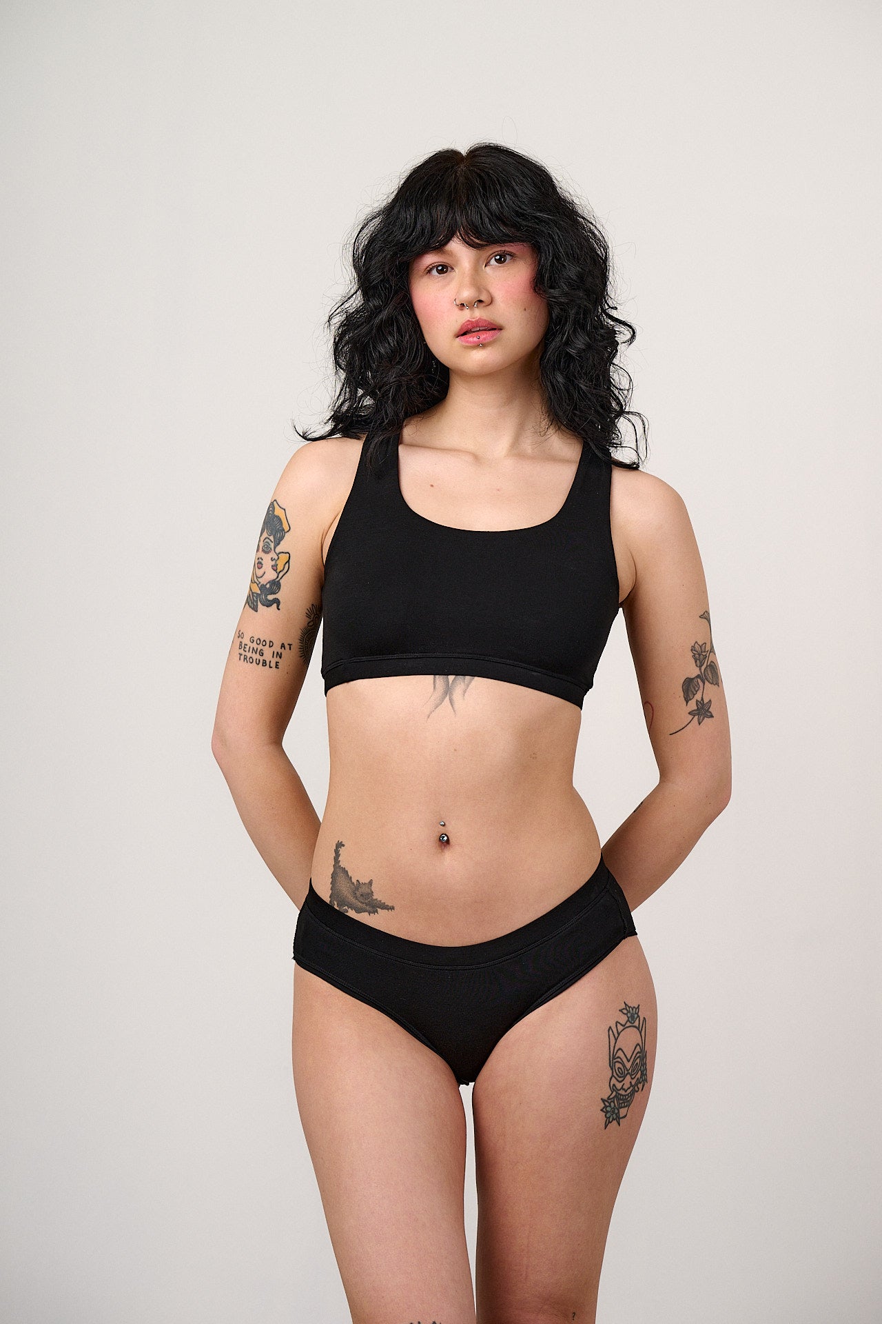 Emil - Viscose Crop Top in Black