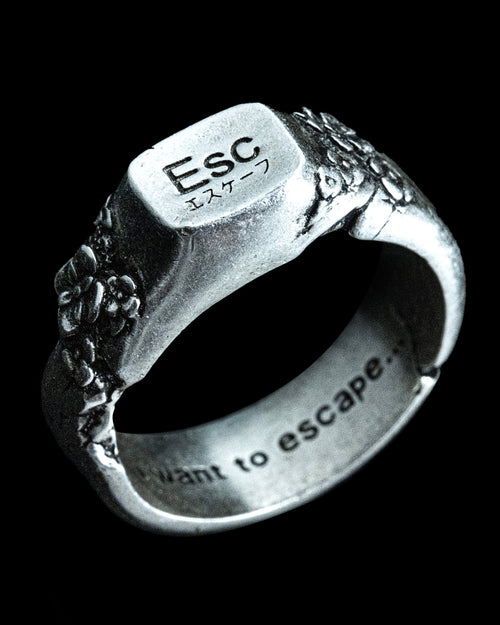 The Escape Ring