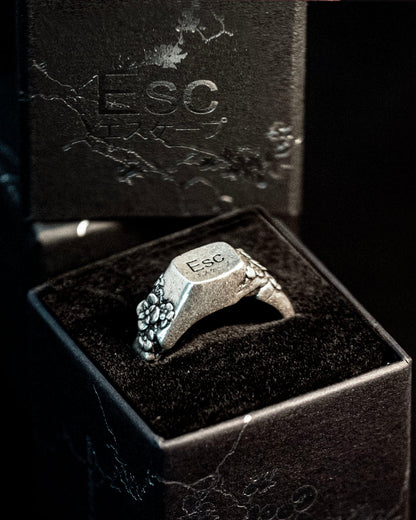 The Escape Ring